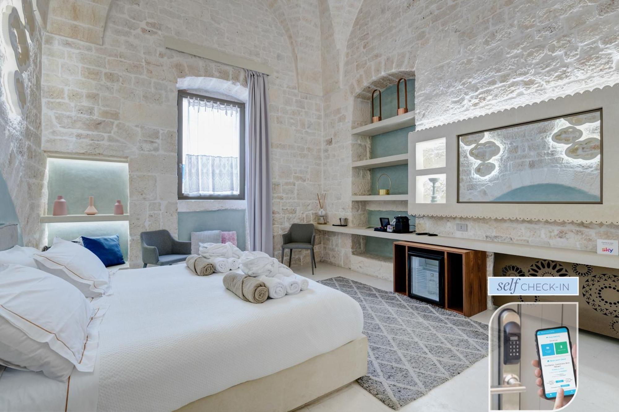 Vico Bianco Raro Villas Rooms Collection Ostuni Exterior foto