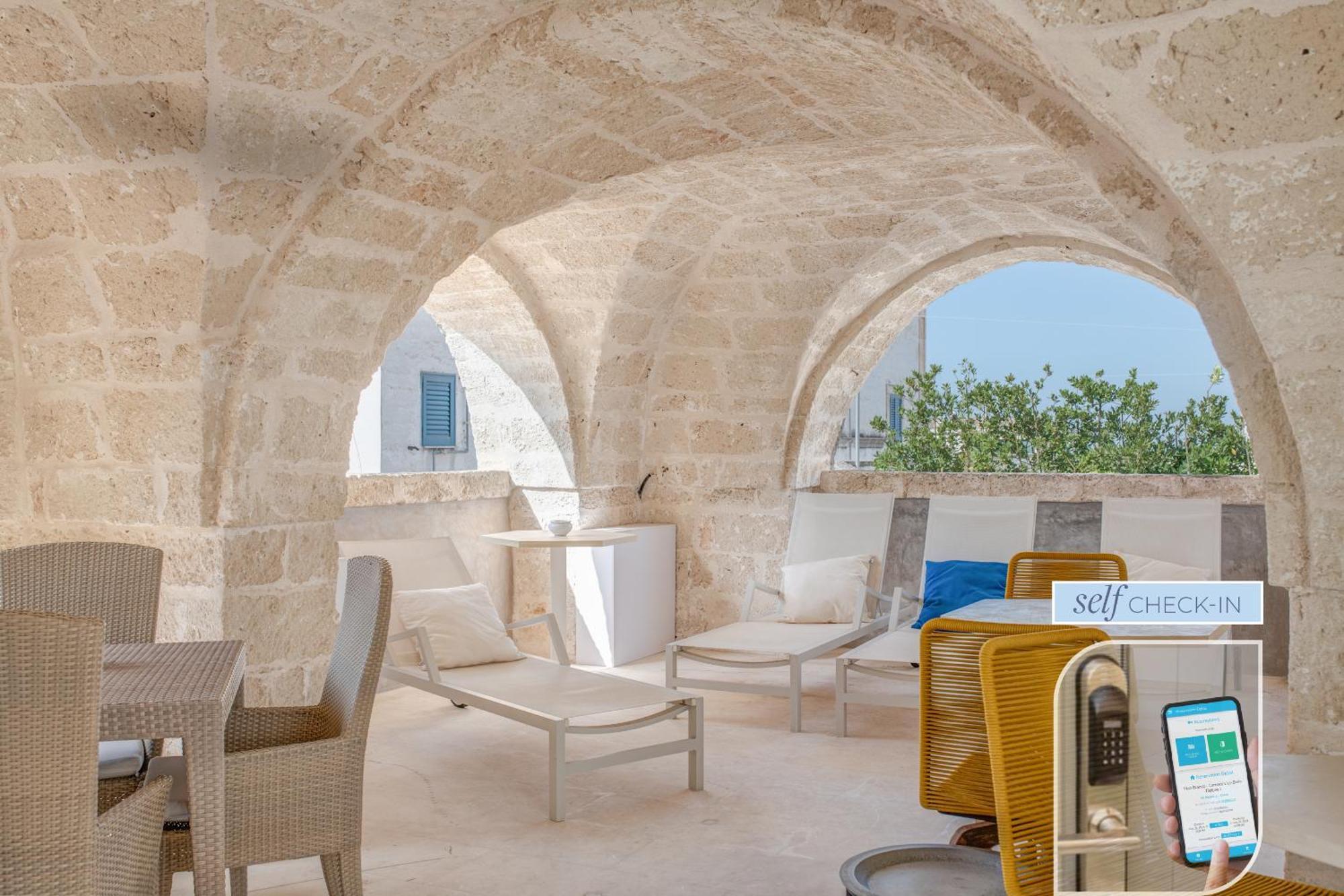 Vico Bianco Raro Villas Rooms Collection Ostuni Exterior foto